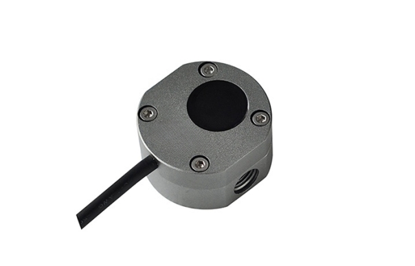 EFH01系列容積式流量計(jì)，精度±1%，量程0.16-7.5L/min（10~450L/H），輸出脈沖信號(hào)